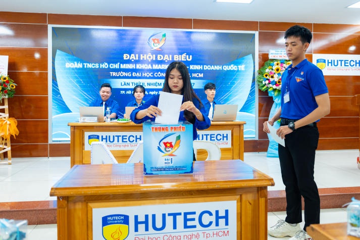 Nhiều kỳ vọng tại Đại hội Đại biểu Đoàn TNCS Hồ Chí Minh Khoa Marketing - Kinh doanh quốc tế 192