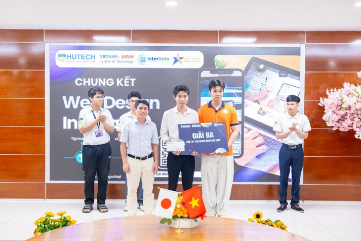 [Video] Chung kết Web Design Innovation 2025: Sáng tạo công nghệ dẫn lối tương lai 51