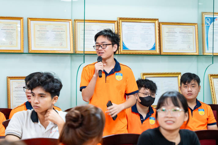 Từ fanpage đến thương hiệu: HUTECH-ers rèn kỹ năng truyền thông chuyên nghiệp vào ngày 22/5 33
