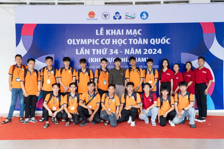 Sinh viên Khoa Xây dựng và Viện kỹ thuật HUTECH tham dự Kỳ thi Olympic Cơ học toàn quốc lần thứ 34 khu vực phía Nam 110