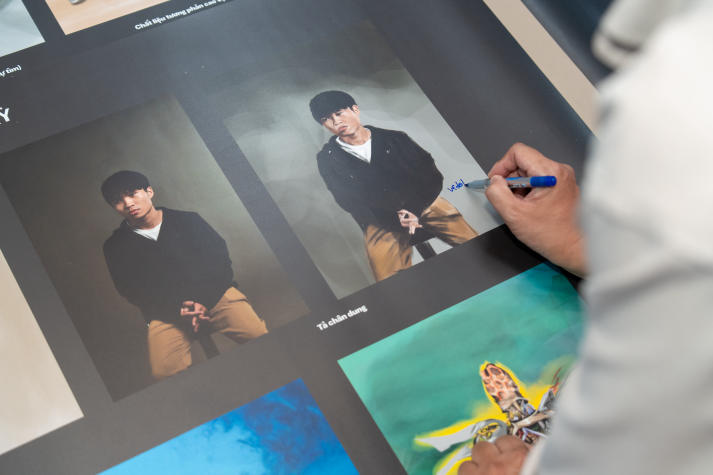 Gần 150 tác phẩm của sinh viên Thiết kế đồ họa mở ra góc nhìn mới về hội họa số 50