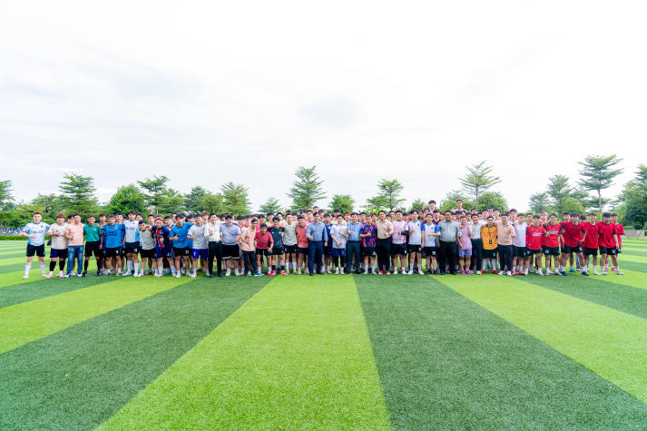 [Video] [Giải Bóng đá Sinh viên HUTECH 2025] Rộn ràng khai mạc và khởi tranh những lượt trận đầu tiên 257