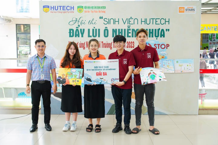 Sinh viên HUTECH hưởng ứng Ngày Môi trường Thế giới 2023 qua hội thi vẽ tranh và thực hiện dự án chủ đề "Đẩy lùi ô nhiễm nhựa" 202