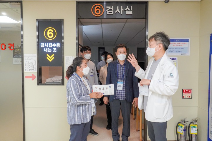Đoàn lãnh đạo HUTECH tham quan hệ thống bệnh viện hiện đại của Trường Đại học Konyang (Hàn Quốc) 58