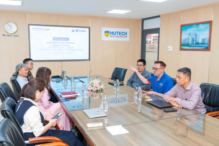 HUTECH đón học giả Hoa Kỳ đồng hành trong giảng dạy, nghiên cứu và mở rộng trải nghiệm học tập quốc tế 42