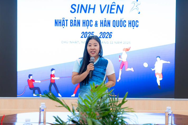 Sinh viên Nhật Bản học, Hàn Quốc học HUTECH “cháy” hết mình tại hội thao, lan tỏa tinh thần đoàn kết 21