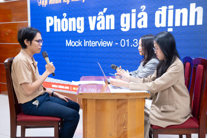 [Video] Cùng chuyên gia “mở khóa” kỹ năng phỏng vấn, sinh viên HUTECH tự tin chinh phục nhà tuyển dụng 65