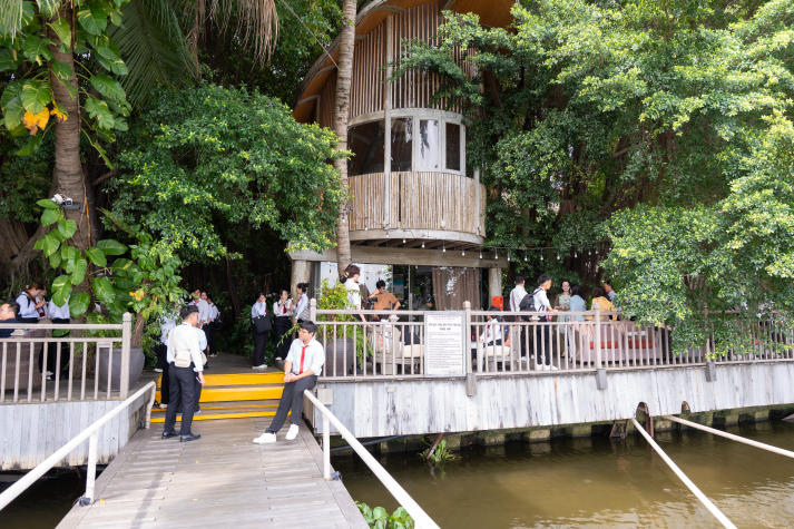 Exploring a Green Resort Experience with HUTECH Students at An Lam Retreats Saigon River 65