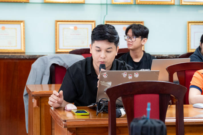 Sinh viên Quản trị kinh doanh làm chủ AI, nâng tầm nghiên cứu khoa học và lợi thế nghề nghiệp 63