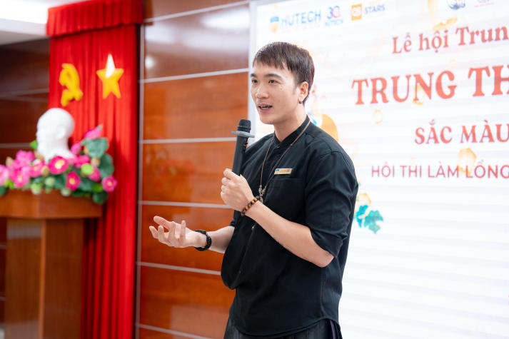 “Trung thu Hội nhập - Sắc màu đa văn hóa” tại HUTECH: Gắn kết sinh viên, lan tỏa giá trị văn hóa 24