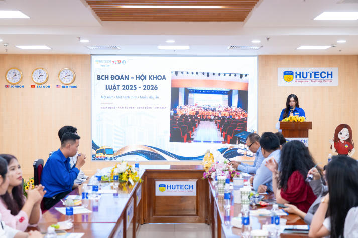 Tân sinh viên Khoa Luật vững hành trang, sẵn sàng chinh phục hành trình mới 54