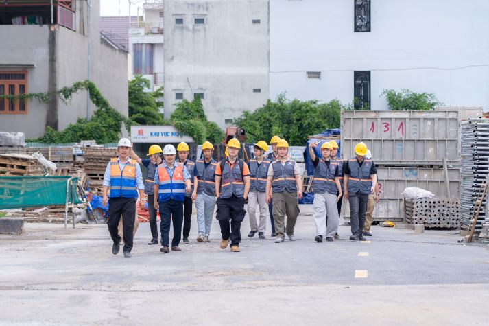Sinh viên Khoa Xây dựng học nghề từ thực tế công trình 38