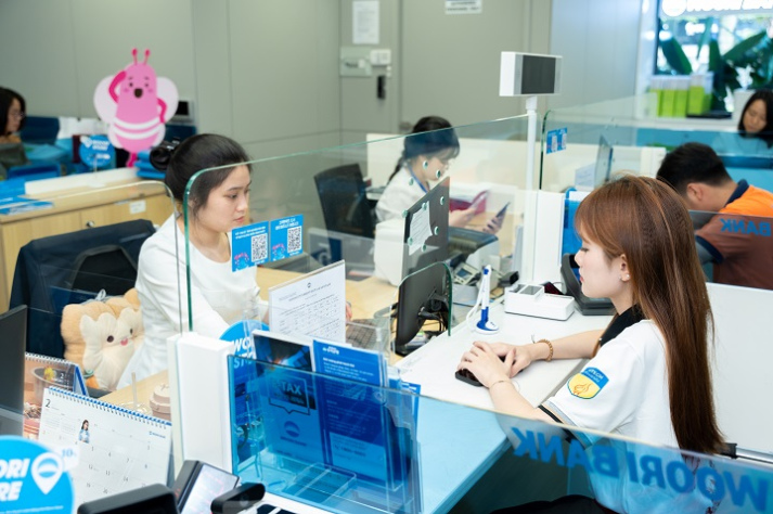 [Video] Khám phá văn hóa doanh nghiệp Hàn Quốc cùng sinh viên Quản trị kinh doanh VKIT tại Wooribank 29