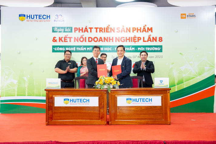 [Video] Sinh viên Viện Khoa học Ứng dụng trình làng dự án, săn việc tại Ngày hội kết nối doanh nghiệp 2025 176