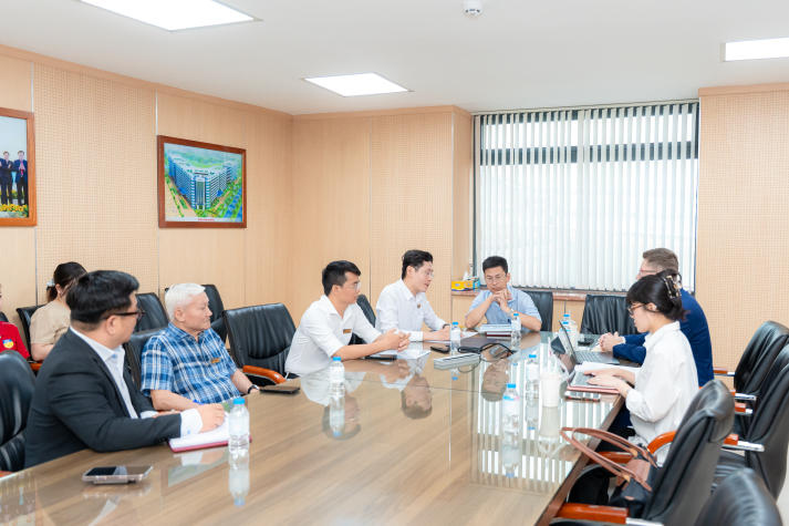 HUTECH làm việc cùng DialogEDU LLC (Hoa Kỳ), mở rộng cơ hội học tập và làm việc quốc tế cho sinh viên ngành Điều dưỡng