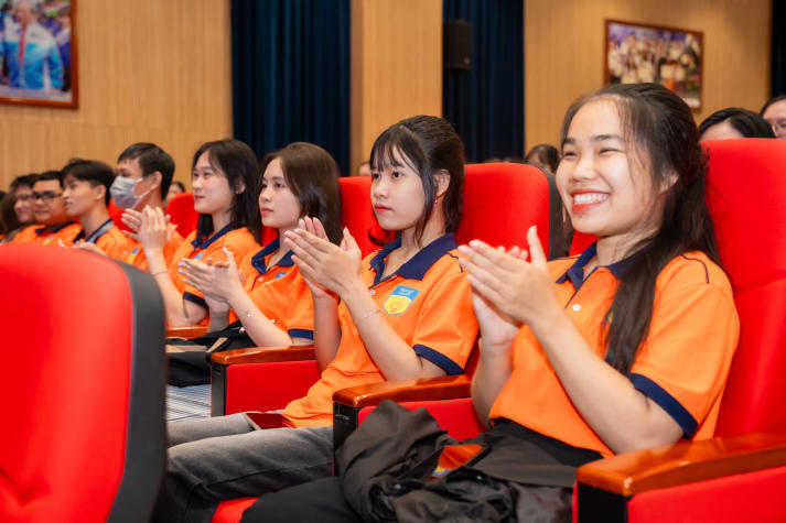 Cơ hội cho sinh viên tích lũy kiến thức thực chiến từ chuyên gia doanh nghiệp số tại Unitour 2025 16