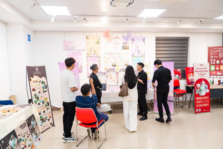 Sinh viên Thiết kế đồ họa trình làng đồ án nhận diện thương hiệu giàu tính sáng tạo 65