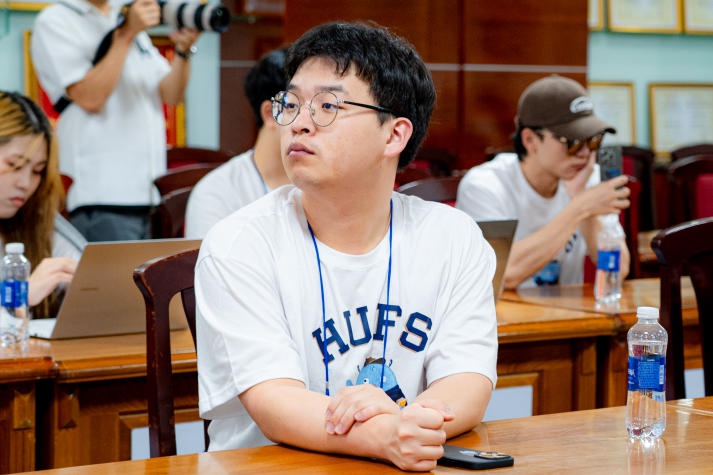 HUTECH ký kết MOU cùng Đại học Ngoại ngữ Hankuk (Hàn Quốc) 95