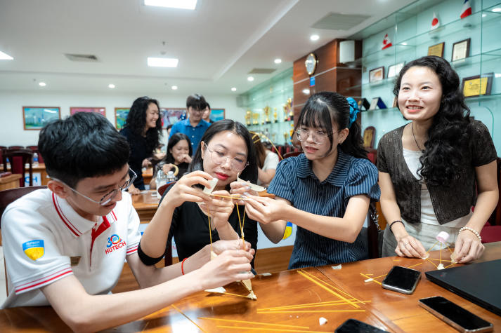 HUTECH trang bị tư duy tổ chức sự kiện từ góc nhìn người làm nghề 58