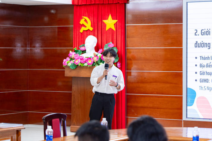 Kết nối tri thức và trái tim, sinh viên Tâm lý học vững vàng trên hành trình chinh phục nghề 88