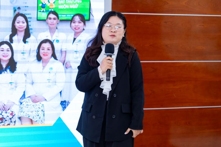 Kết nối tri thức và trái tim, sinh viên Tâm lý học vững vàng trên hành trình chinh phục nghề 100