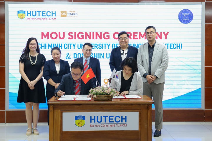HUTECH signed MOU with Dongshin University (Korea), expanding bilateral cooperation opportunities 97