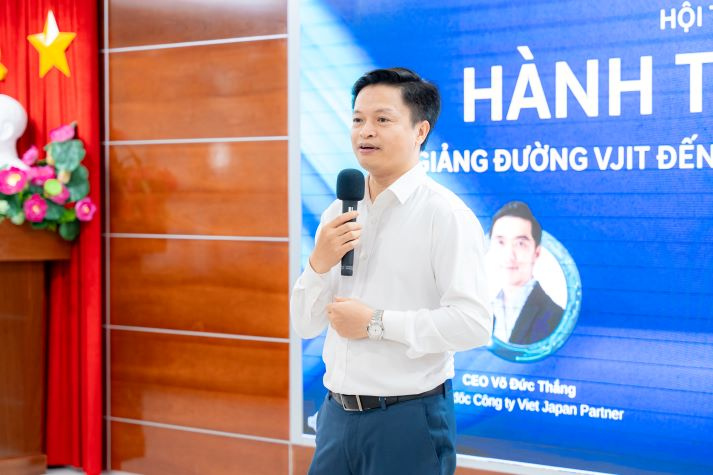Sinh viên VJIT luyện bí kíp phỏng vấn, sẵn sàng nắm bắt cơ hội tại HUTECH IT OPEN DAY 2026 93