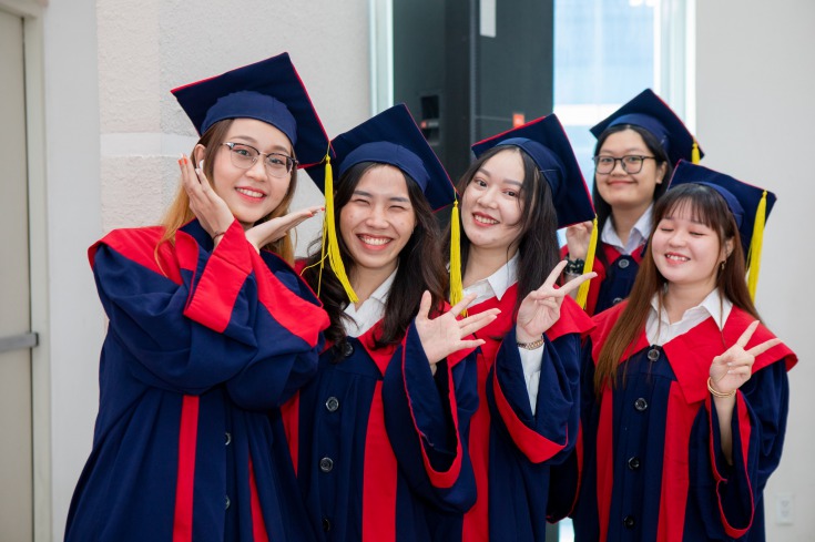 Tân Kỹ sư, Cử nhân Chương trình Việt - Nhật rạng ngời trong Lễ tốt nghiệp tràn đầy niềm vui và kỳ vọng 135