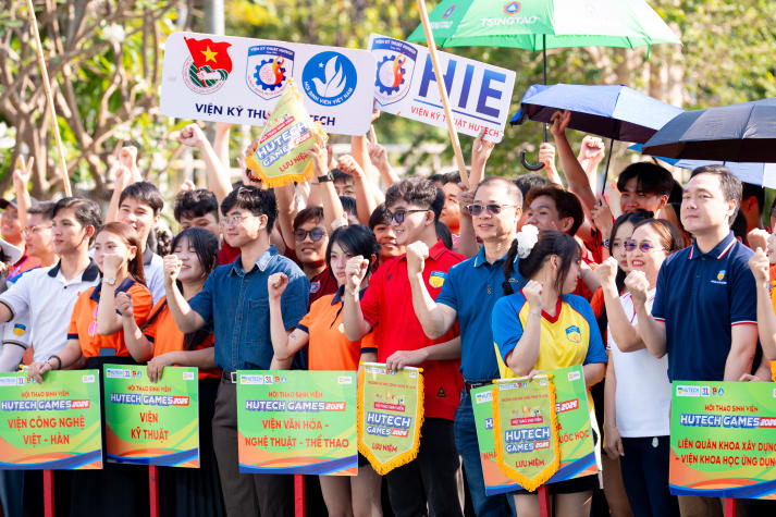 Hơn 2000 vận động viên hội tụ, thổi bùng không khí khai mạc HUTECH Games 2026 118