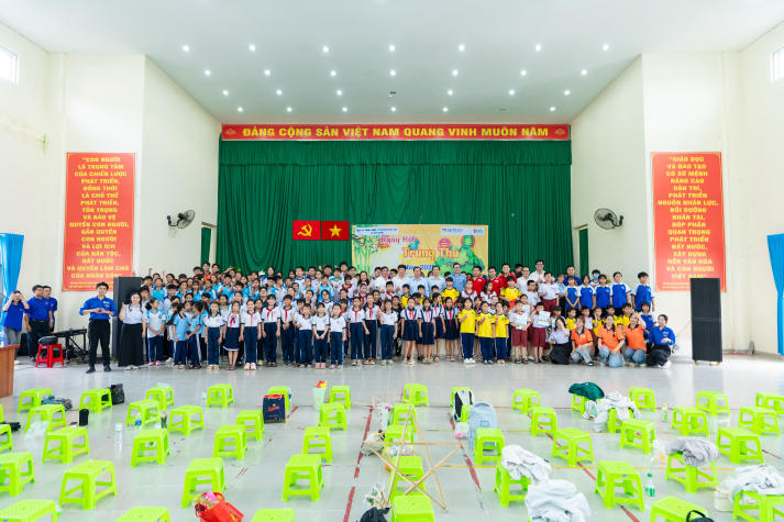 Kết nối yêu thương, HUTECH lan tỏa giá trị đến cộng đồng Bình Khánh 114