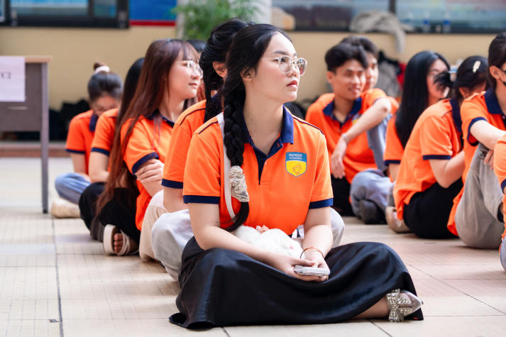 [Ảnh] Tuổi trẻ Khoa Tài chính - Thương mại gói trọn yêu thương trong những phần quà Tết 17