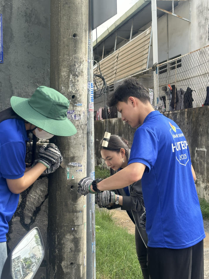 Mùa hè xanh HUTECH 2025 khép lại, mở ra hành trình trưởng thành trong mỗi sinh viên 58