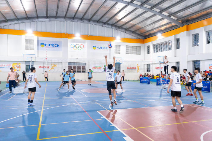 HUTECH vào Top 10 đại học Việt Nam tốt nhất theo chuẩn chất lượng trong nước 43