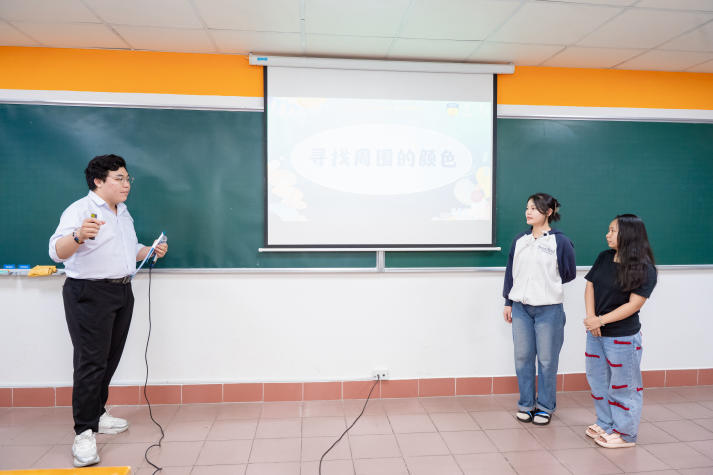 Buổi sinh hoạt CLB Huading Khoa Trung Quốc học: Sôi nổi, gắn kết, sáng tạo 66