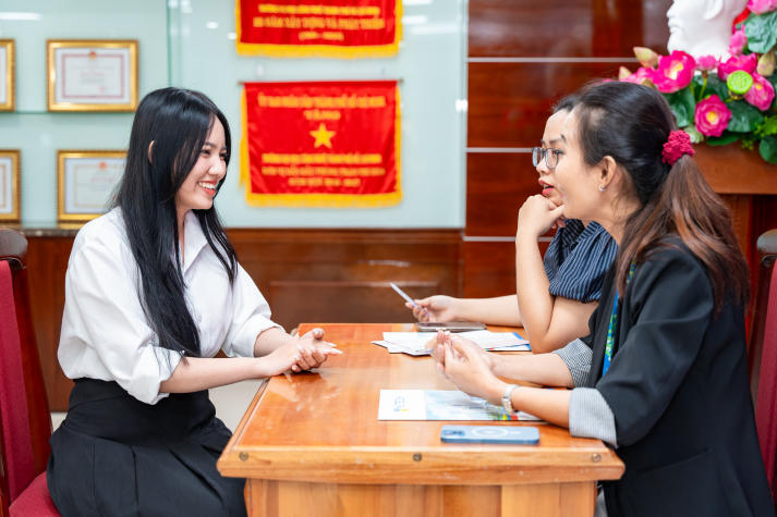 [Video] Update kỹ năng thực tiễn, sinh viên Khoa Dược tự tin khởi đầu hành trình sự nghiệp 123