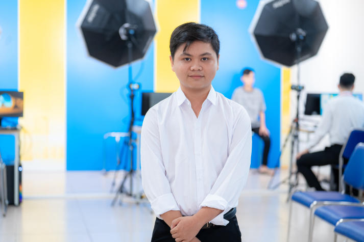 [Video] HUTECH trong mắt tân sinh viên và phụ huynh ngày nhập học 53