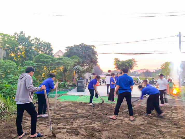 Chiến sĩ Khoa Quản trị Du lịch - Nhà hàng - Khách sạn khơi dậy yêu thương qua chiến dịch Xuân tình nguyện 2025 16