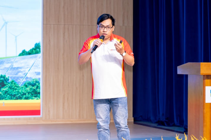 Kỹ sư công nghệ thông tin tương lai của HUTECH được chuyên gia đồng hành định hướng nghề nghiệp 84