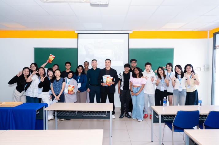 HUTECH-ers cùng bạn bè quốc tế khám phá nông sản Việt qua hương vị ca cao 91