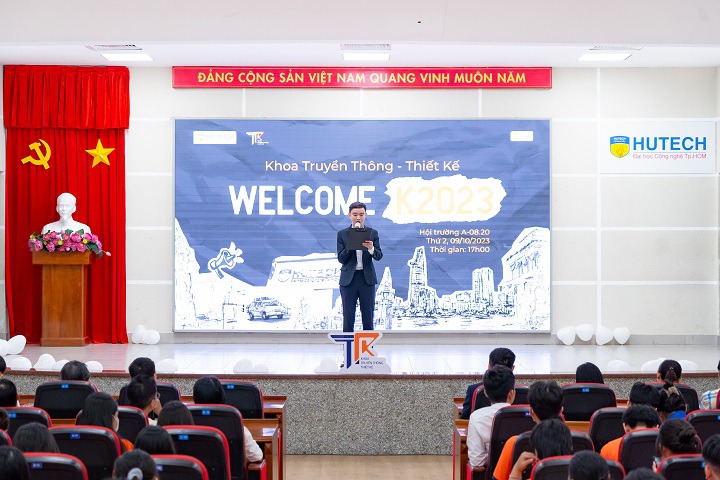 Sôi nổi buổi gặp gỡ, chào đón tân sinh viên Khoa Truyền thông và Thiết kế HUTECH 15