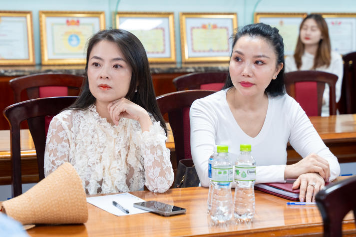 Học viên cao học và nghiên cứu sinh HUTECH làm chủ giọng nói và phong thái, nâng tầm phần trình bày học thuật 39
