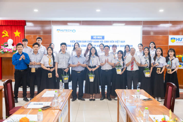 Đoàn - Hội HUTECH kiện toàn đội ngũ, củng cố lực lượng kế thừa cho nhiệm kỳ mới 338