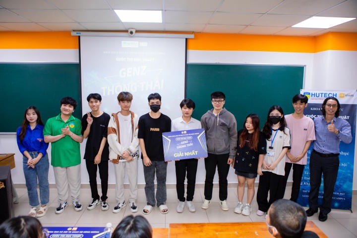 Sinh viên Khoa Khoa học Xã hội và Quan hệ Công chúng thể hiện tài năng qua cuộc thi học thuật “GenZ thông thái” 67