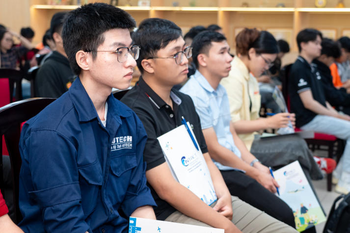 [Video] HUTECH chung tay đưa sinh viên Việt Nam tiếp cận việc làm công nghệ cao toàn cầu 25