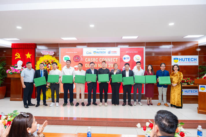 ​HUTECH ký kết MOU cùng CLB Doanh nhân CASBC: Kiến tạo môi trường học tập gắn liền thực tiễn cho sinh viên 30