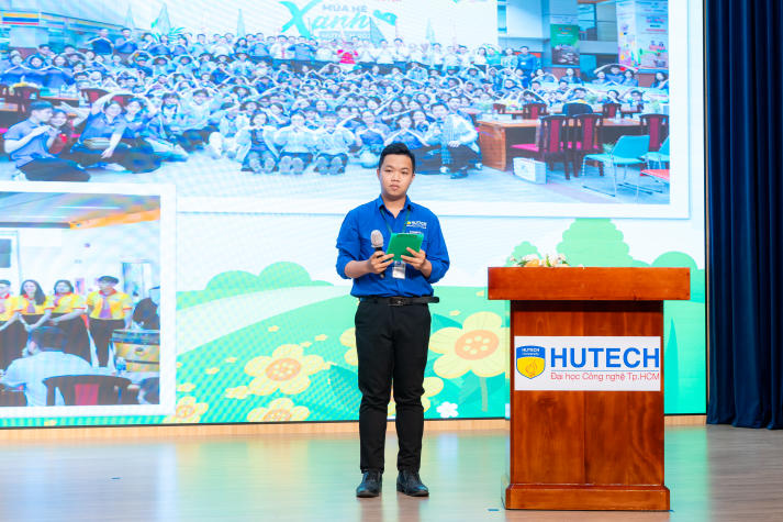 Đoàn - Hội HUTECH tổng kết hành trình cống hiến, phát huy tinh thần xung kích trong mùa hè 2025 53