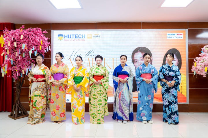 Sinh viên VJIT tìm hiểu trang phục Kimono và khám phá các phong cách trang điểm Nhật Bản 78