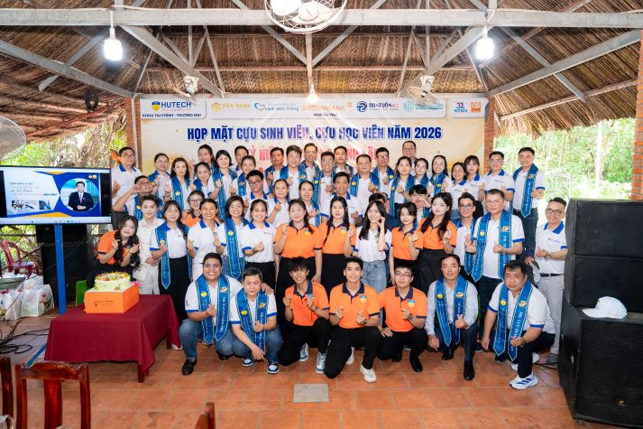 [Ảnh] Khoa Tài chính - Thương mại kỷ niệm 17 năm thành lập, nối dài hành trình “Kết nối yêu thương” 118