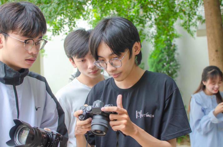 Tham gia HUTECH Photo Tour 2025, HUTECH-ers nắm cơ hội “săn ảnh” cùng Nhiếp ảnh gia Kmon Nguyễn 56