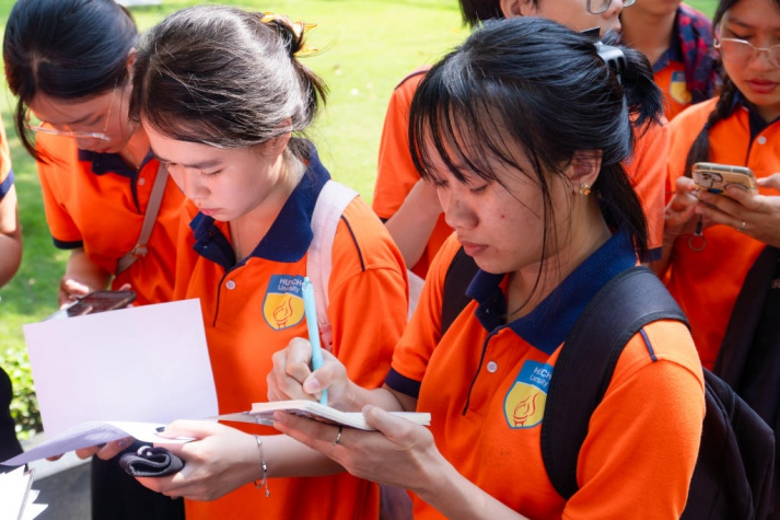 Sinh viên HUTECH sôi nổi tranh tài tại Bán kết Cuộc thi “Olympic tư tưởng Hồ Chí Minh lần thứ 2” do Khoa Luật tổ chức 132